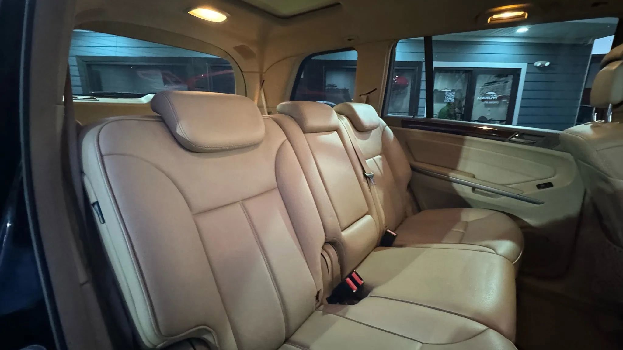 Used 2010 Mercedes-Benz GL 450 4MATIC image 28