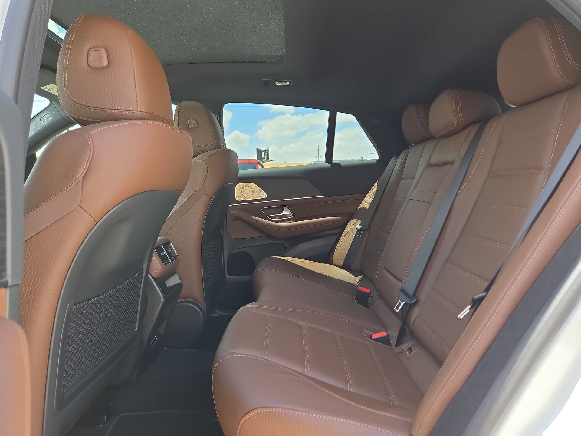 New 2026 Mercedes-Benz GLE 450 4MATIC Coupe image 13