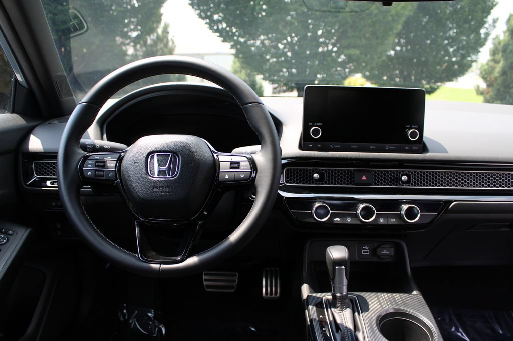 Used 2024 Honda Civic Sport image 15