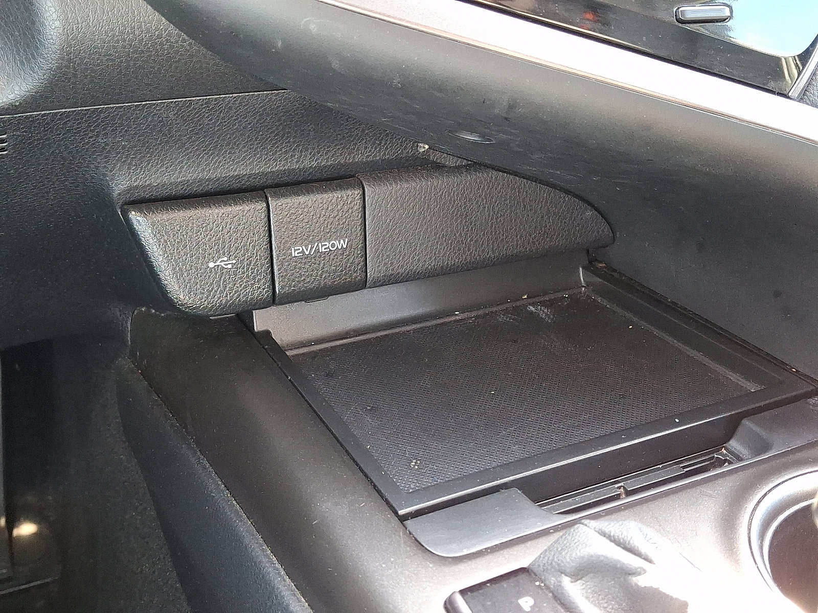 Used 2024 Toyota Camry SE FWD image 24