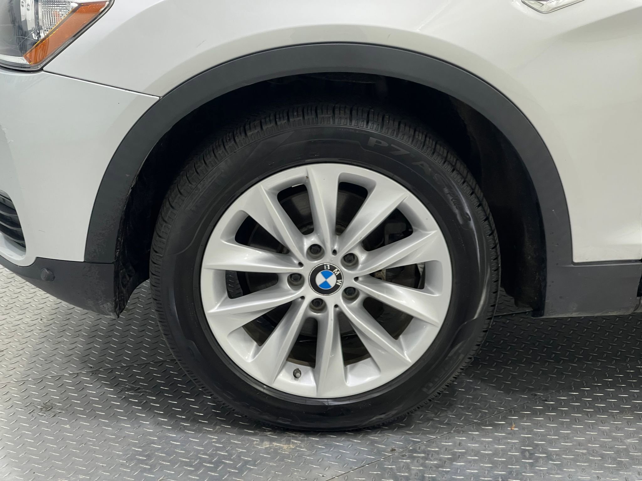 Used 2017 BMW X3 xDrive28i AWD/4WD image 35