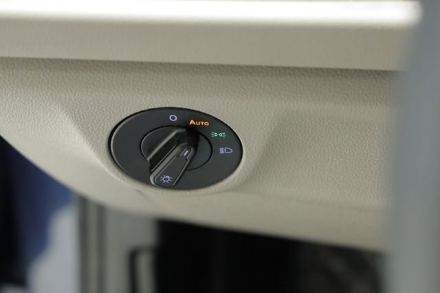 Used 2019 Volkswagen Jetta S image 24