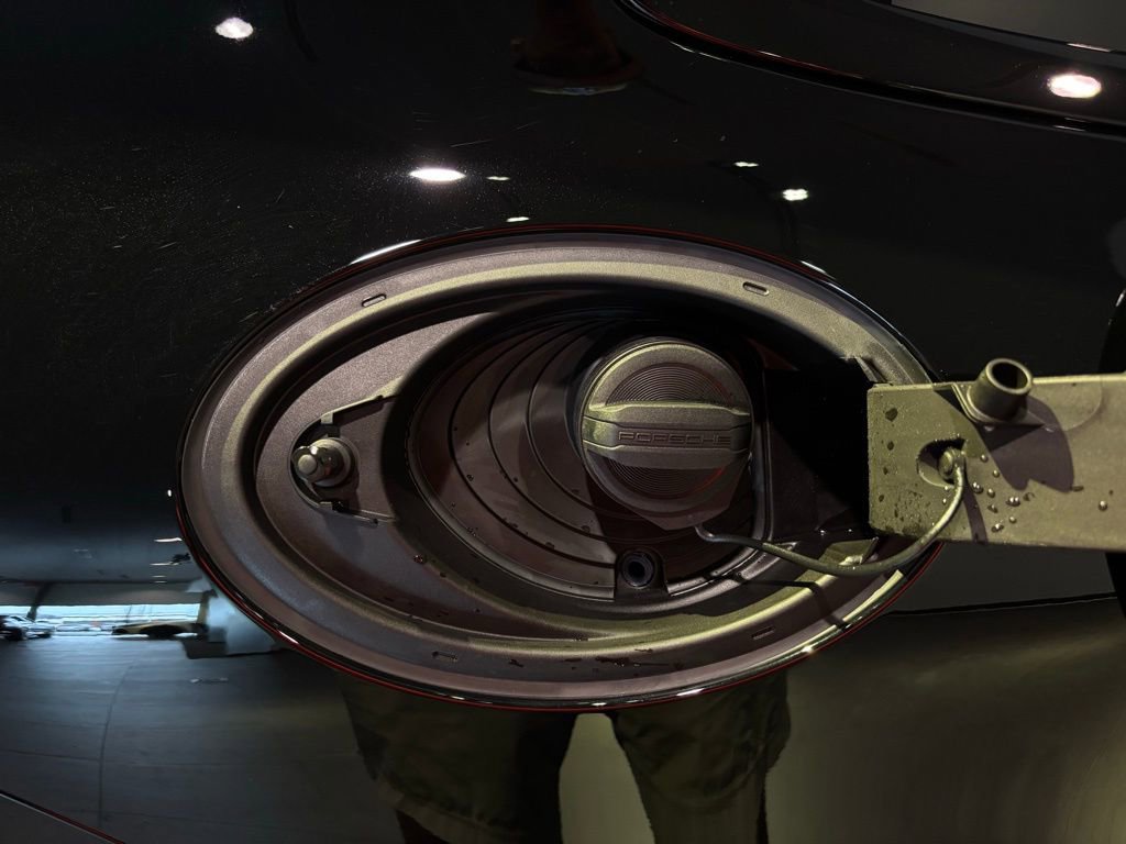 Used 2026 Porsche Panamera 4 image 42