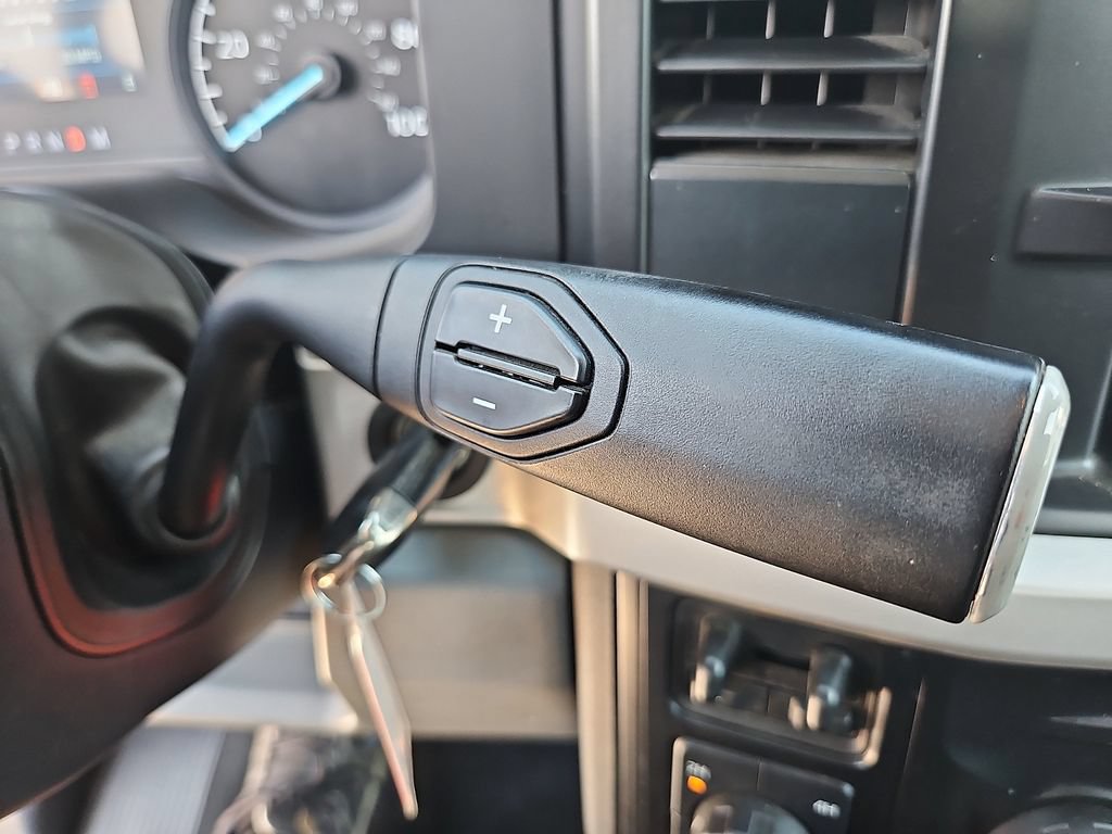 Used 2025 Ford F250 XLT AWD/4WD image 24