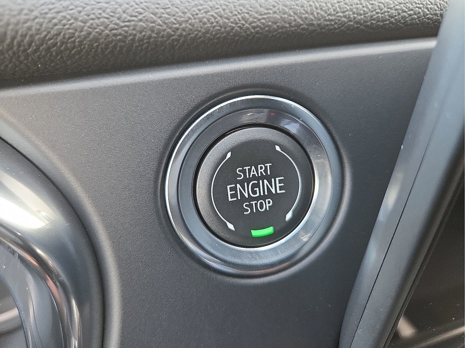 Used 2025 Chevrolet Blazer LT AWD/4WD image 20