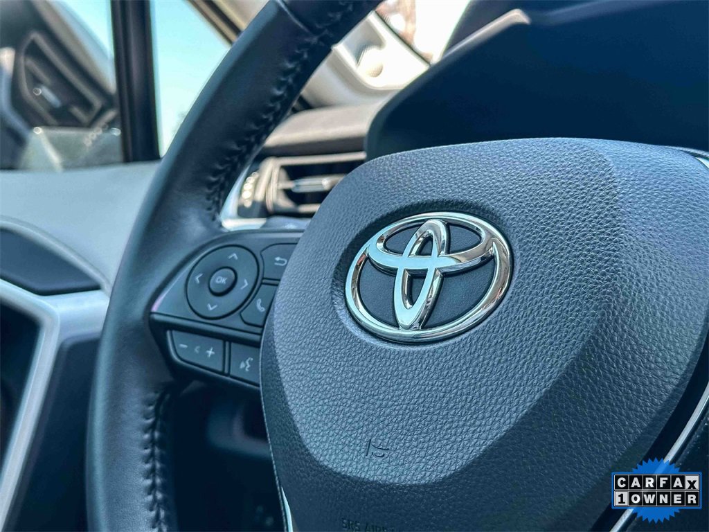Used 2021 Toyota RAV4 Limited image 29