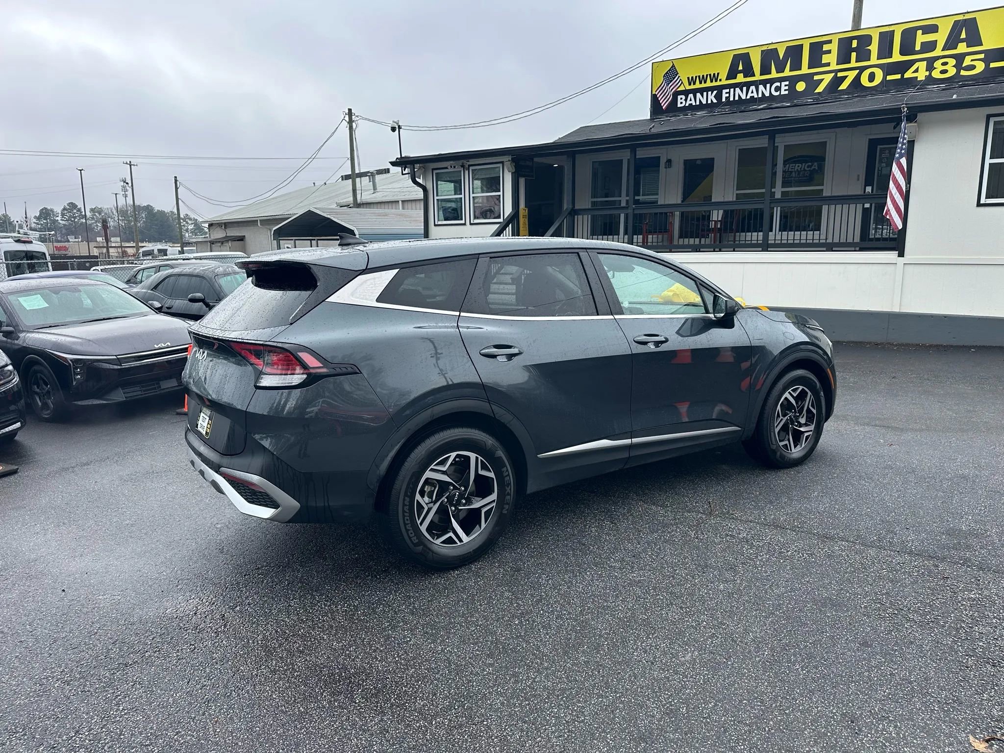 Used 2024 Kia Sportage LX FWD image 8