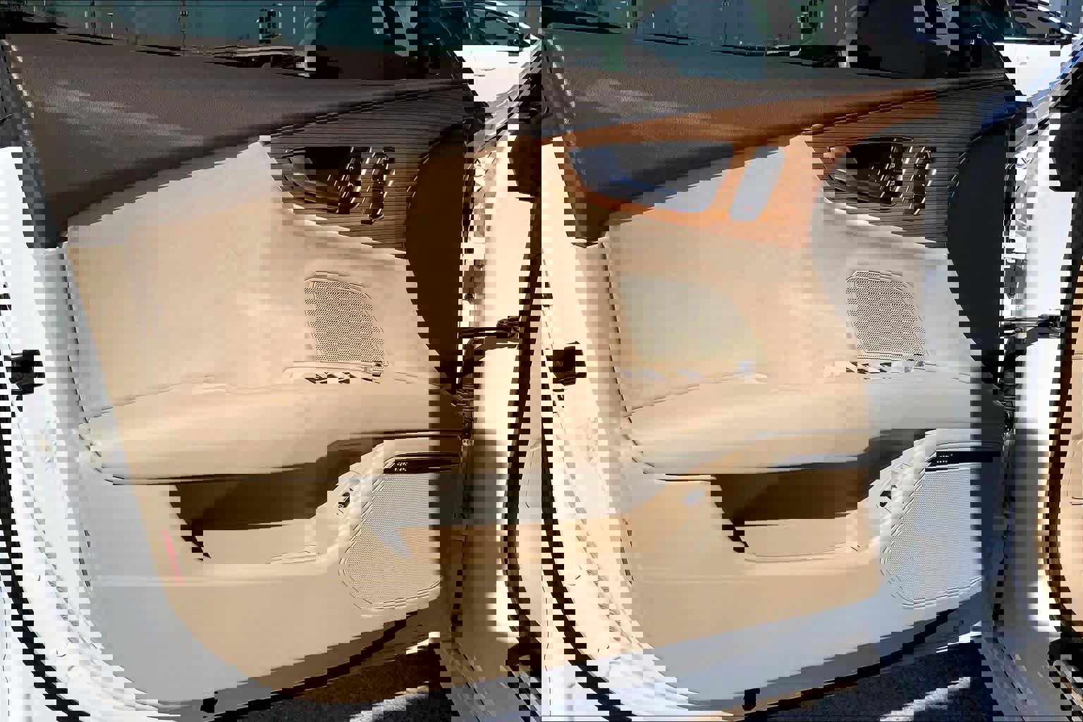 Used 2017 Audi A7 3.0T Premium Plus w/ Comfort Seating Package image 22