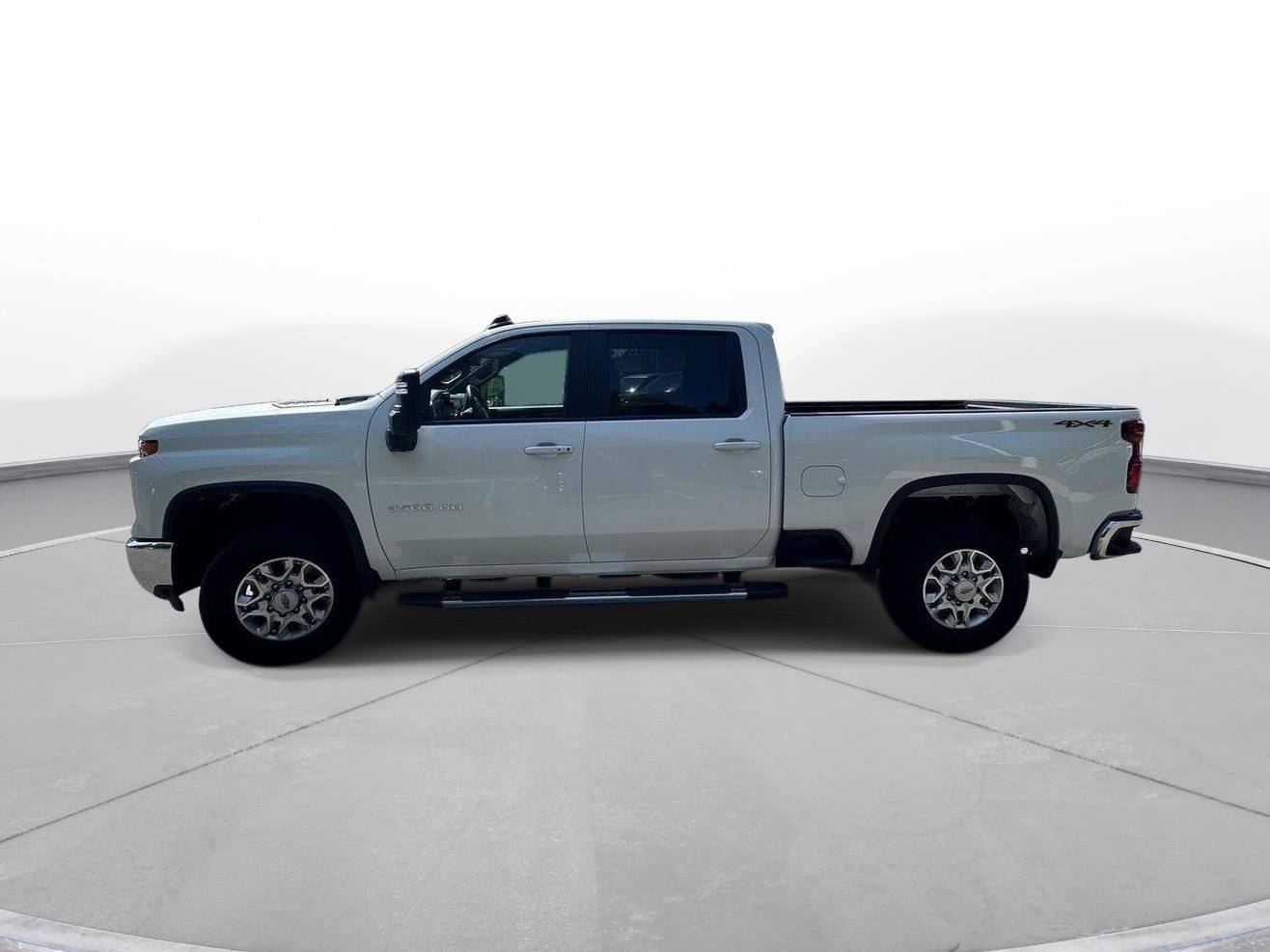 Used 2025 Chevrolet Silverado 3500 LT w/ Safety Package AWD/4WD image 51