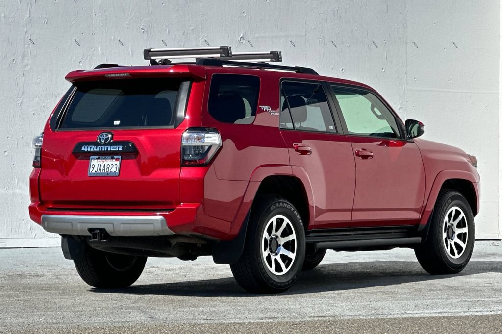 Used 2023 Toyota 4Runner TRD Off-Road Premium w/ Moonroof Package AWD/4WD image 3