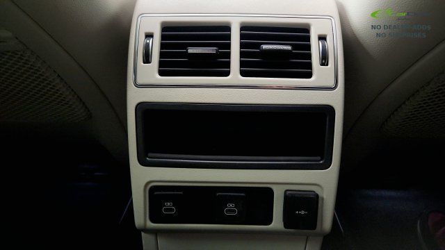 Used 2025 Jaguar F-PACE R-Dynamic S AWD/4WD image 59