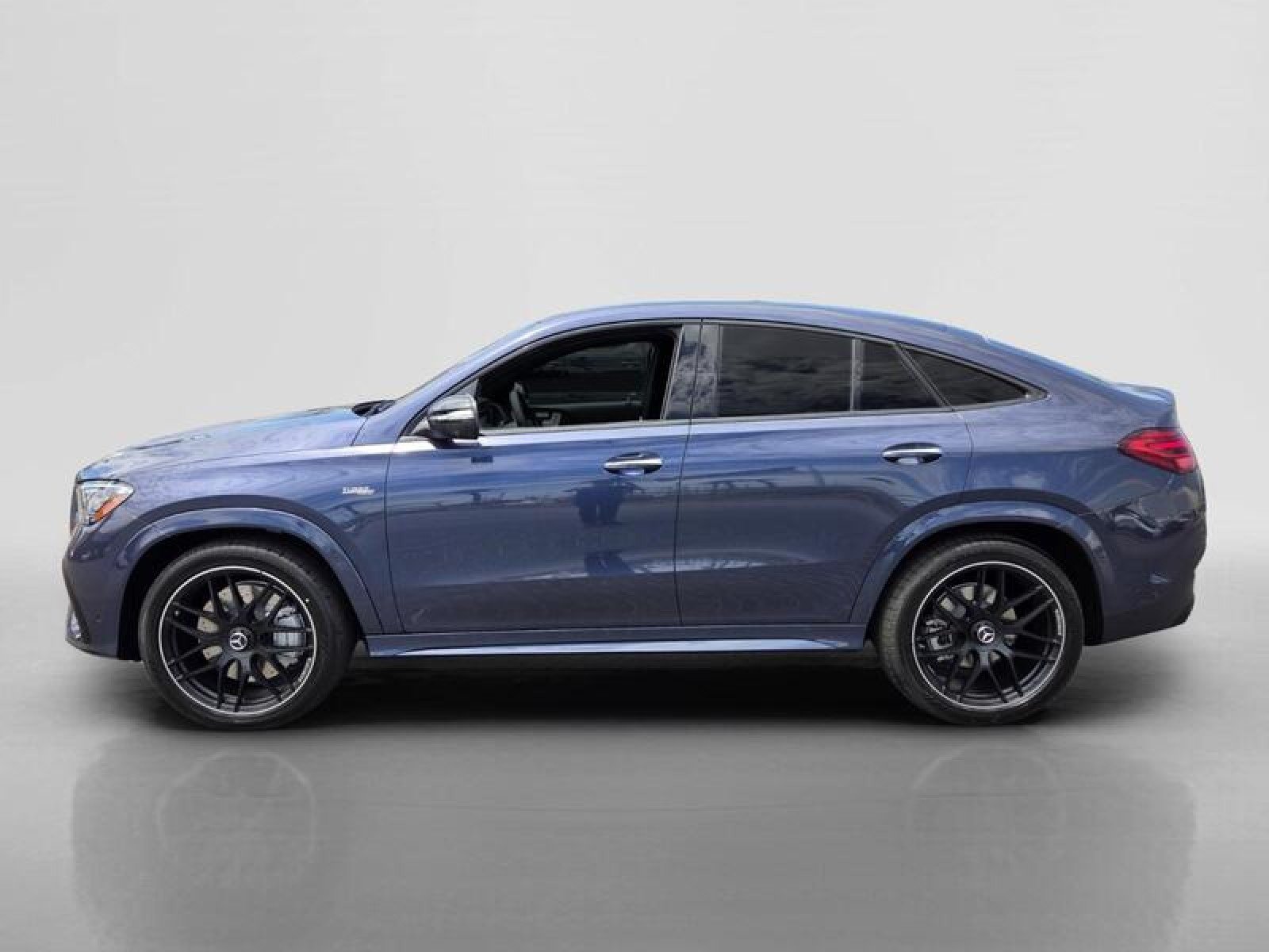 New 2026 Mercedes-Benz GLE 53 AMG 4MATIC Coupe image 2