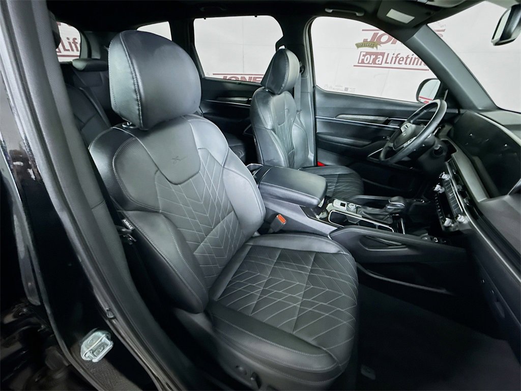 Used 2023 Kia Telluride EX X-Line image 34