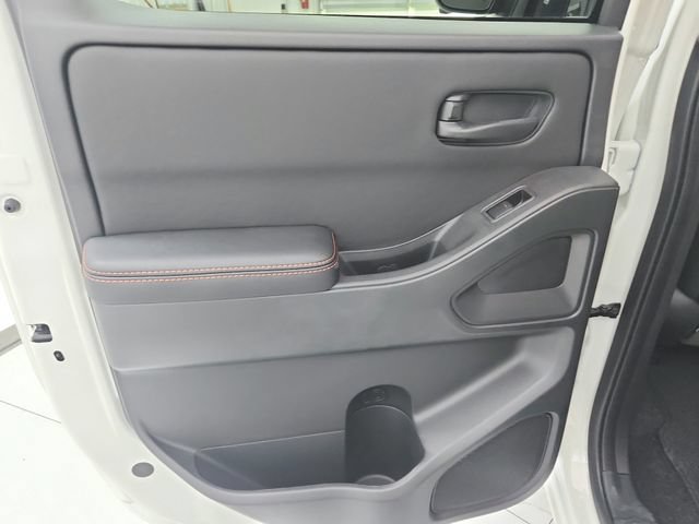Used 2026 Nissan Frontier PRO-4X w/ Pro-4x Convenience Package AWD/4WD image 36
