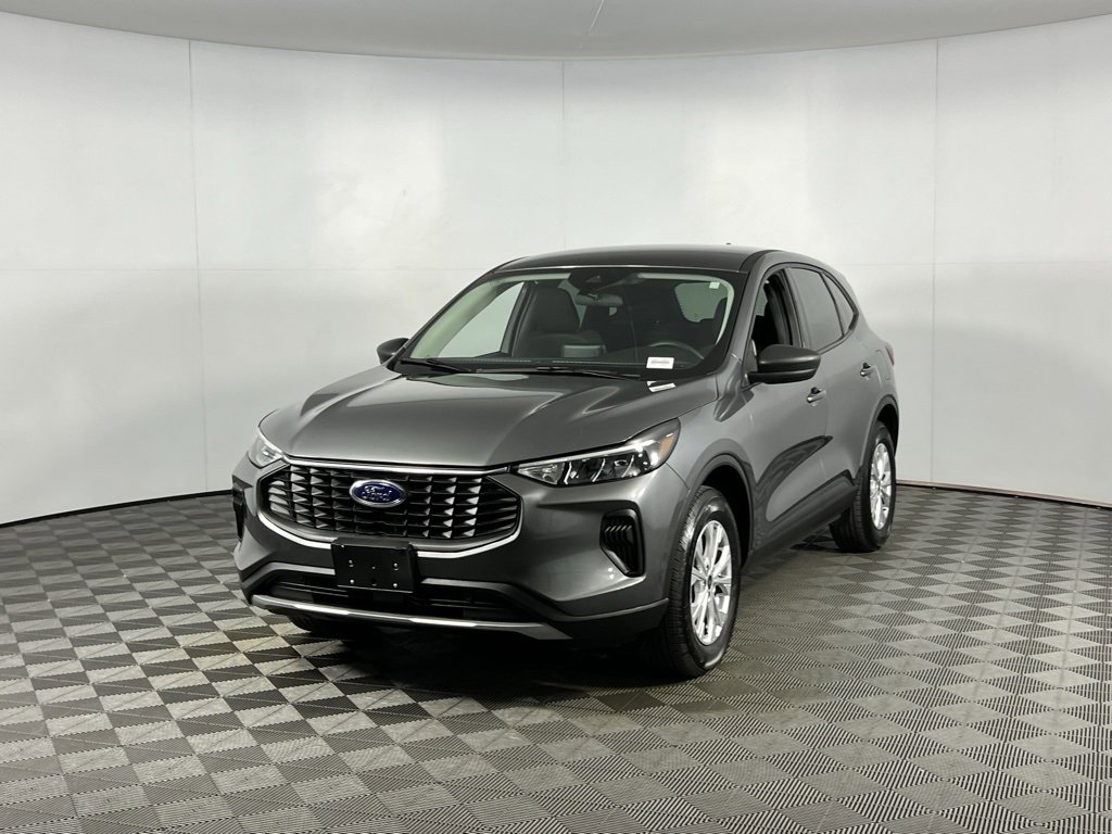 Used 2025 Ford Escape Active image 3