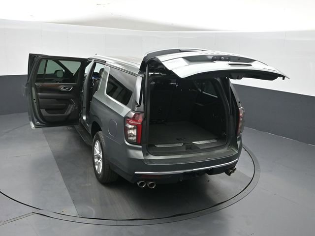 Used 2023 Chevrolet Suburban Premier AWD/4WD image 54