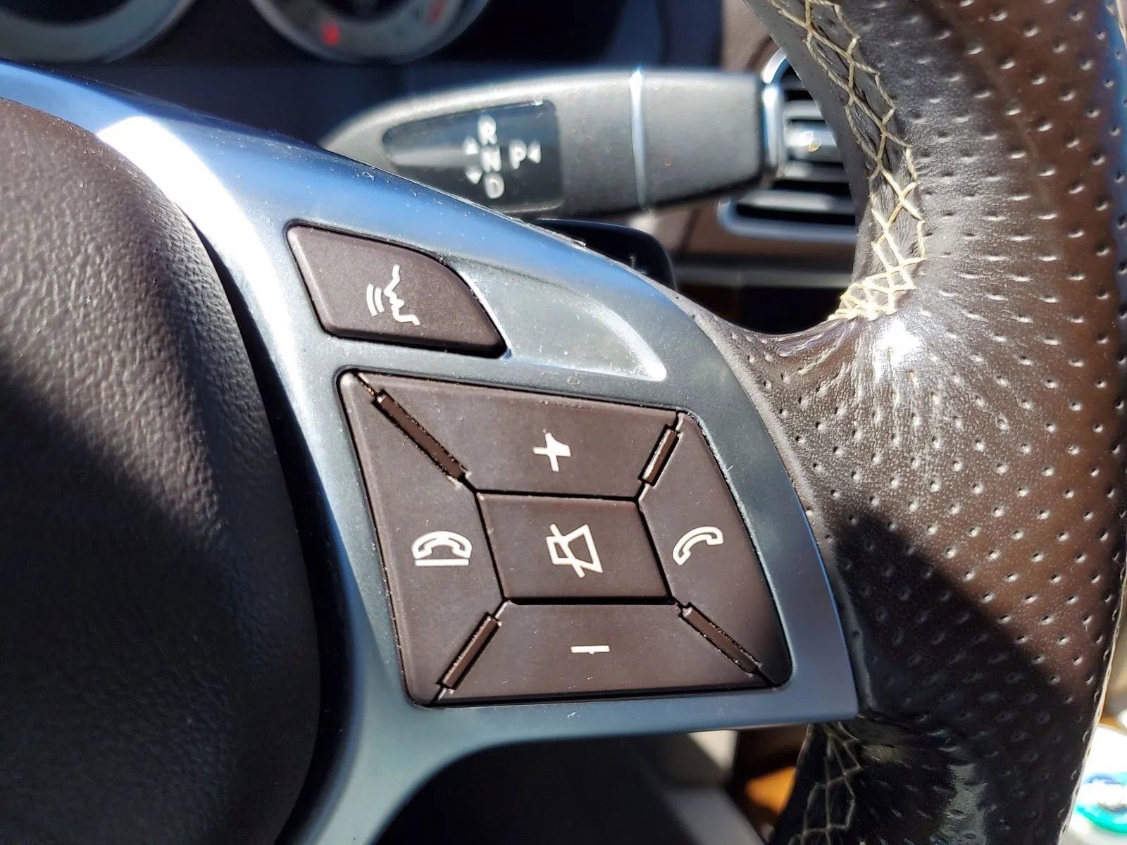 Used 2017 Mercedes-Benz E 400 Cabriolet image 22