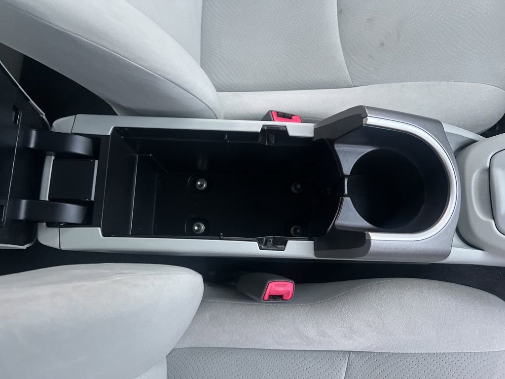 Used 2013 Toyota Prius Two image 23