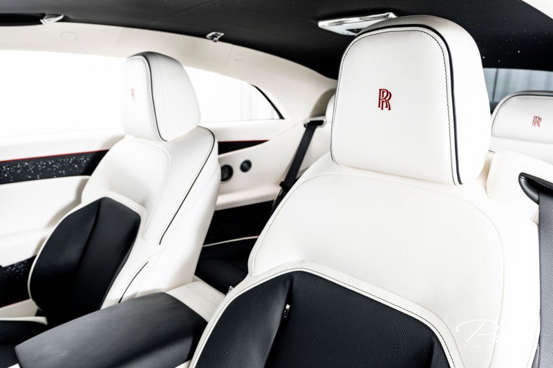 Used 2024 Rolls-Royce Spectre w/ Spectre Launch Package image 28