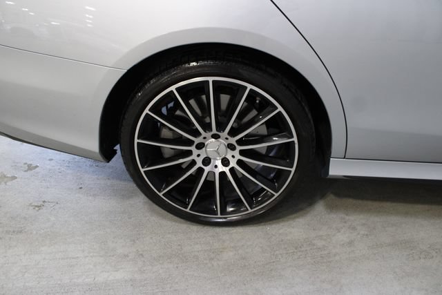 Used 2022 Mercedes-Benz E 53 AMG 4MATIC Sedan image 37