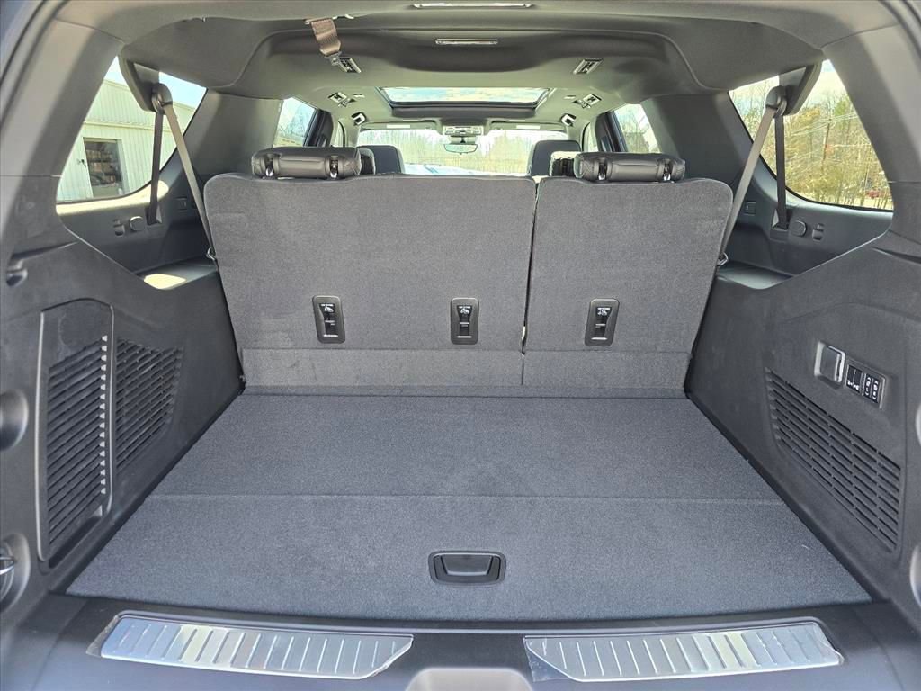 New 2026 Chevrolet Suburban RST w/ Advanced Technology Package image 21