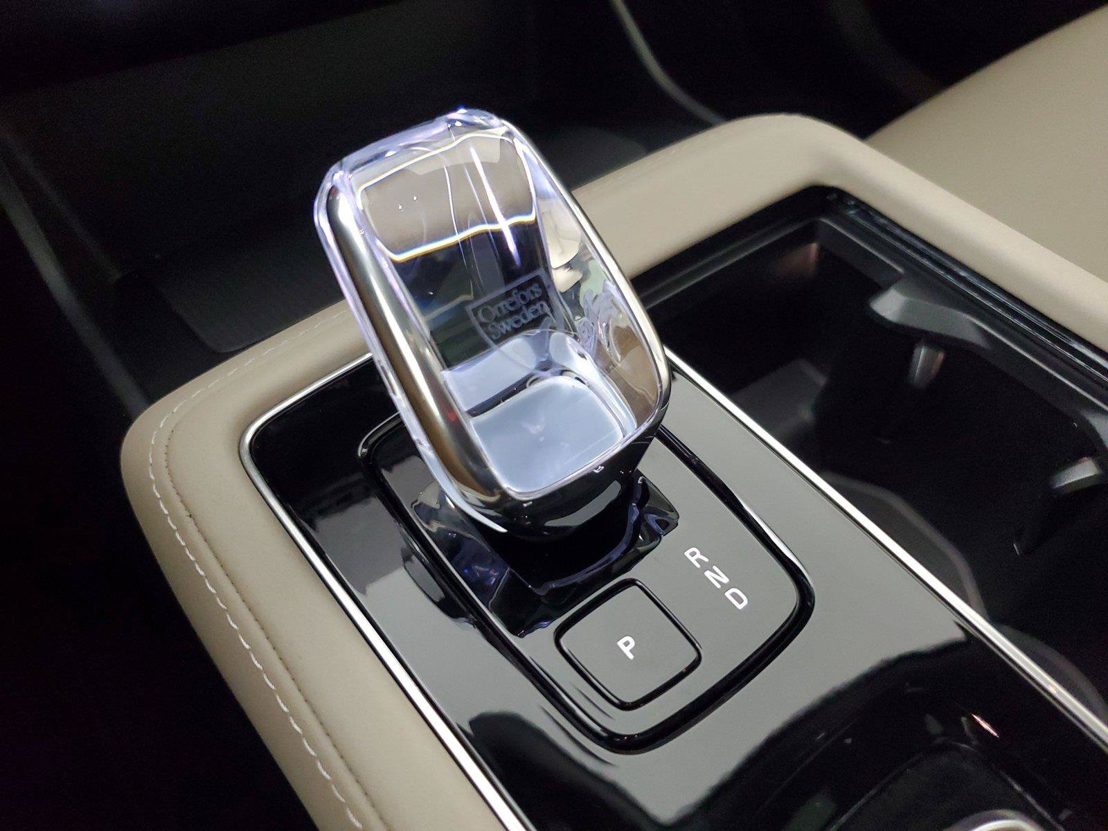 Certified 2026 Volvo XC90 B6 Plus w/ Protection Package Premier AWD/4WD image 32
