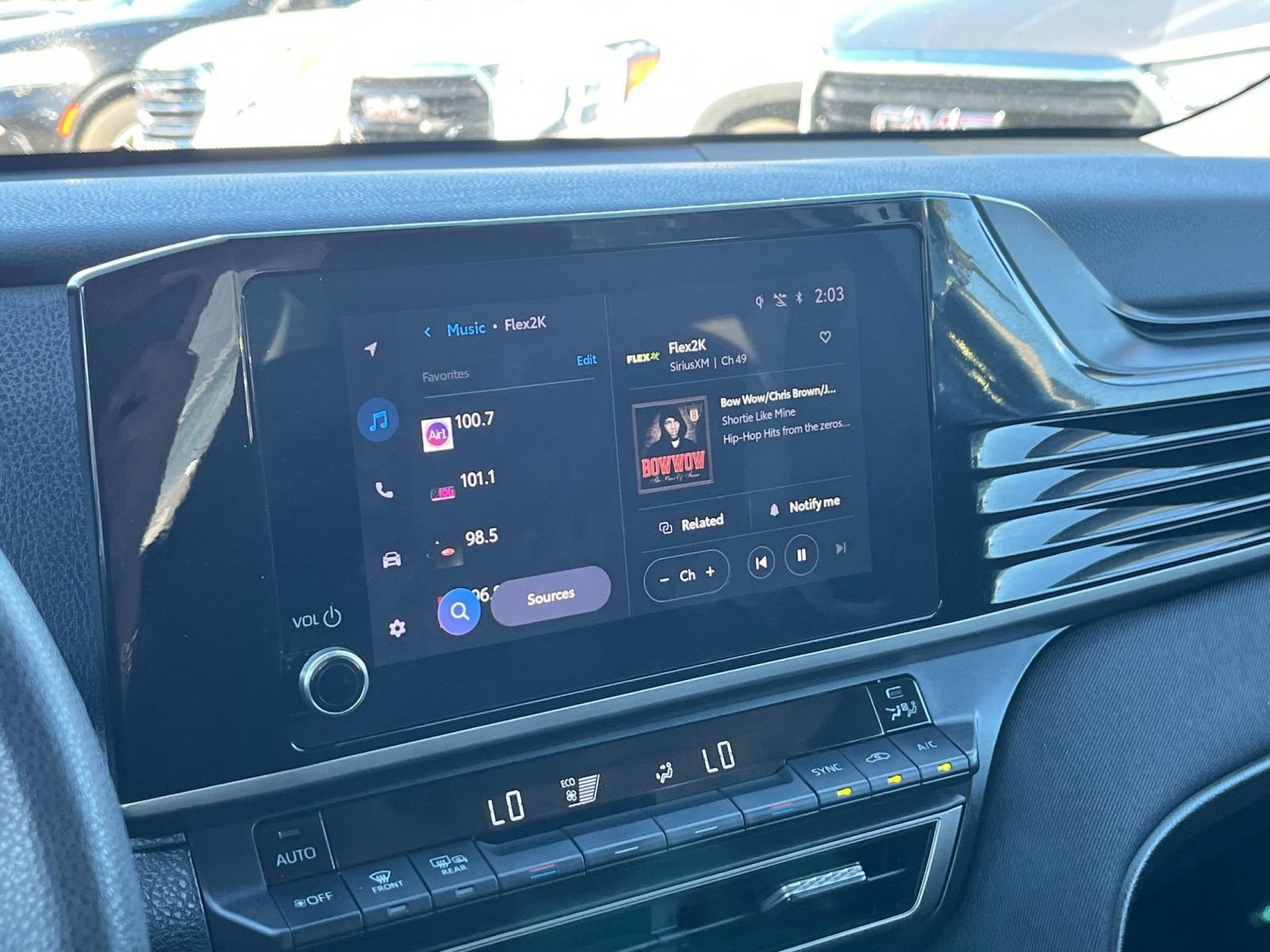 Used 2025 Toyota Camry LE image 29