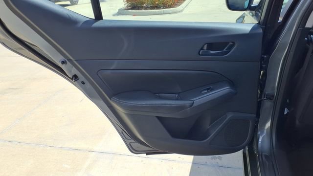 Used 2025 Nissan Altima 2.5 SV image 15