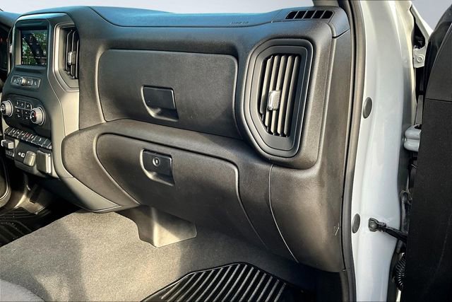 Used 2024 Chevrolet Silverado 2500 Custom w/ Custom Value Package image 28