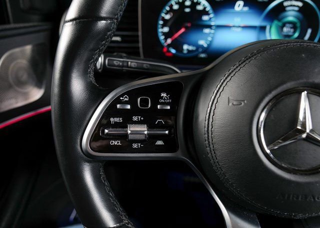 Used 2022 Mercedes-Benz GLS 450 4MATIC image 21