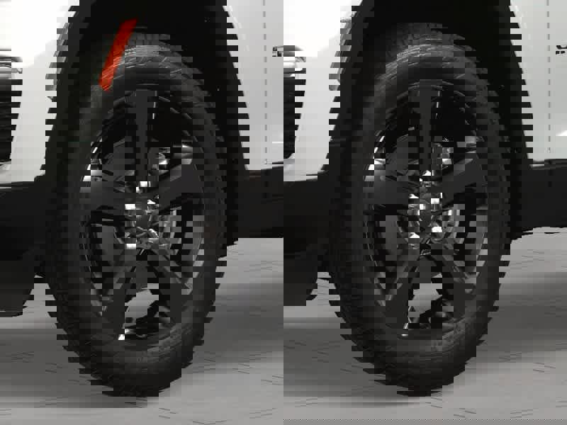 New 2025 Jeep Grand Cherokee Limited image 10