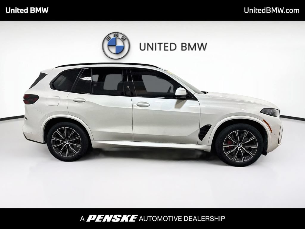 Certified 2024 BMW X5 sDrive40i w/ Executive Package RWD image 4