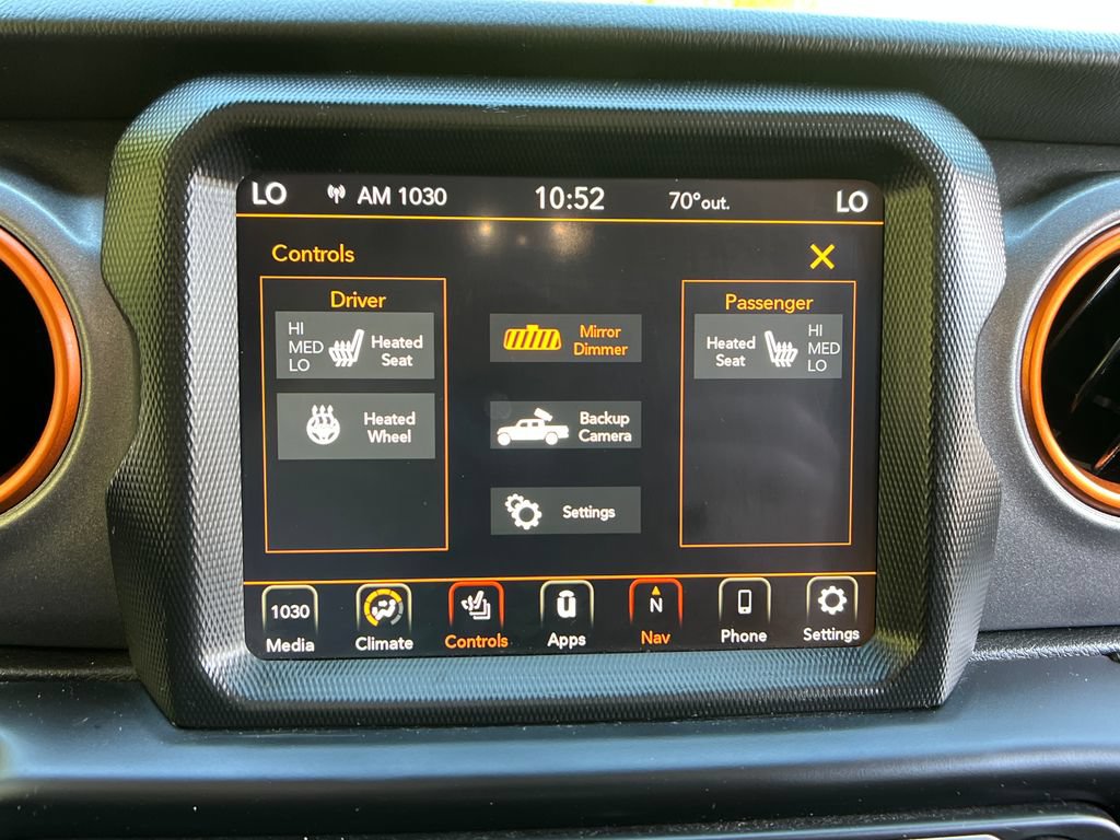 Used 2022 Jeep Gladiator Mojave w/ LED Lighting Group AWD/4WD image 17