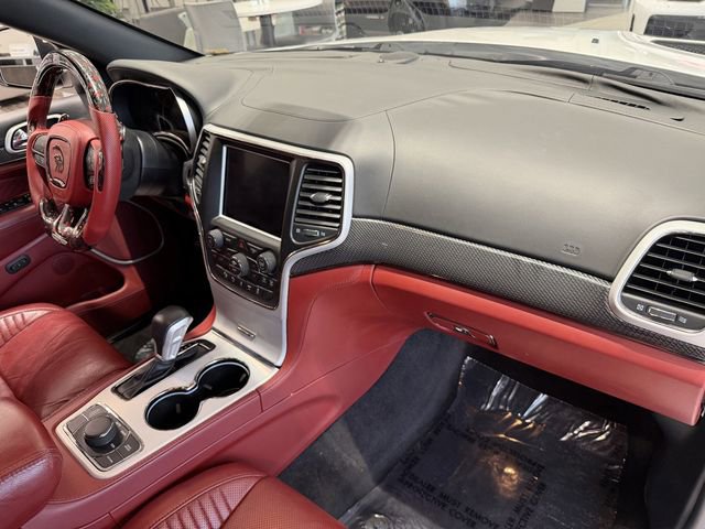 Used 2018 Jeep Grand Cherokee Trackhawk AWD/4WD image 36