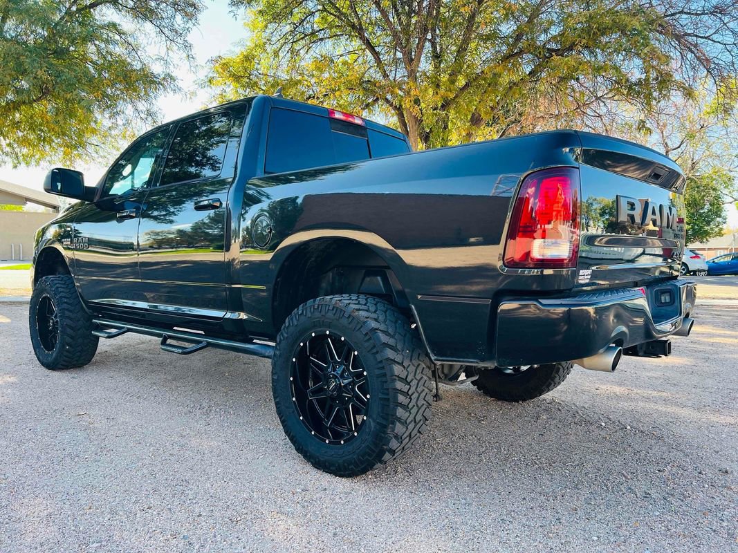Used 2017 RAM 1500 Sport image 6
