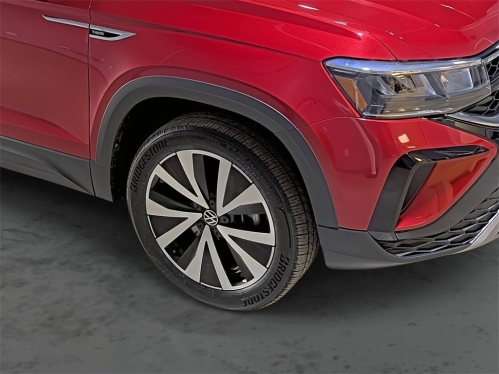 Used 2022 Volkswagen Taos SE image 14