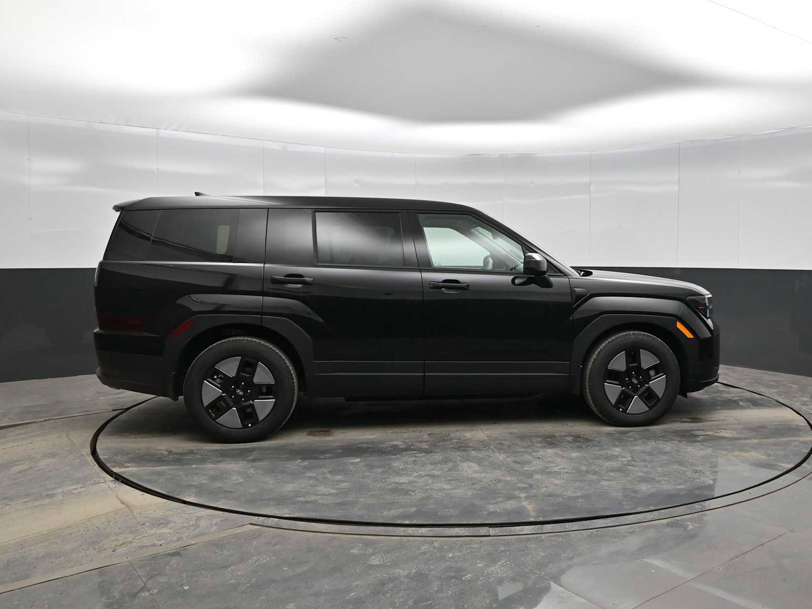 New 2026 Hyundai Santa Fe SE image 9