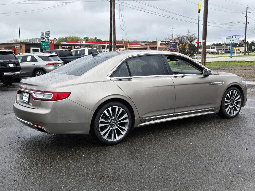 Used 2019 Lincoln Continental Reserve AWD/4WD image 5