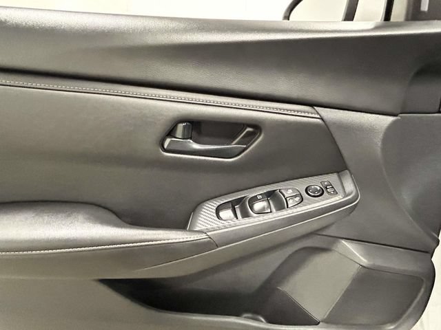 Used 2025 Nissan Sentra S FWD image 11