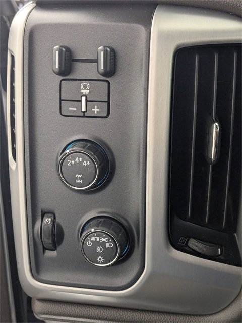 Used 2017 GMC Sierra 2500 SLT w/ Driver Alert Package image 15