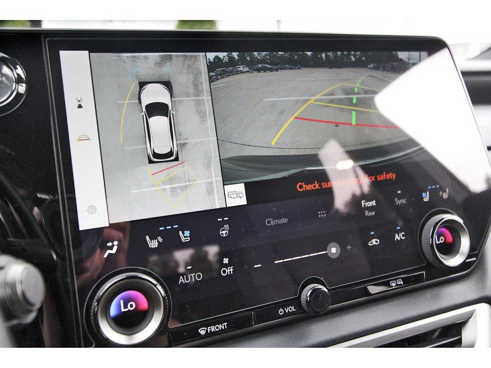 Used 2025 Lexus RX 450h AWD w/ Convenience Package image 23