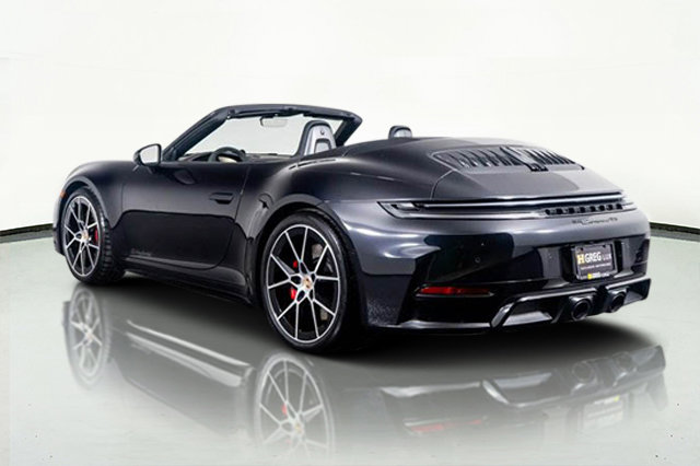 Used 2025 Porsche 911 Carrera 4 GTS image 28