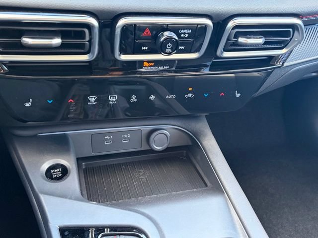 New 2026 Nissan Sentra SR w/ SR Premium Package FWD image 22