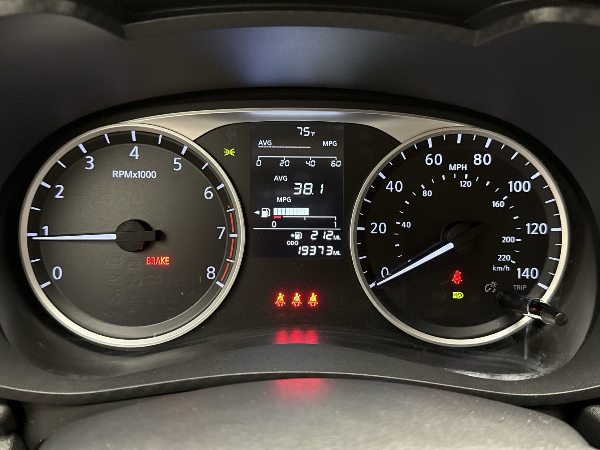 Used 2024 Nissan Versa S FWD image 13