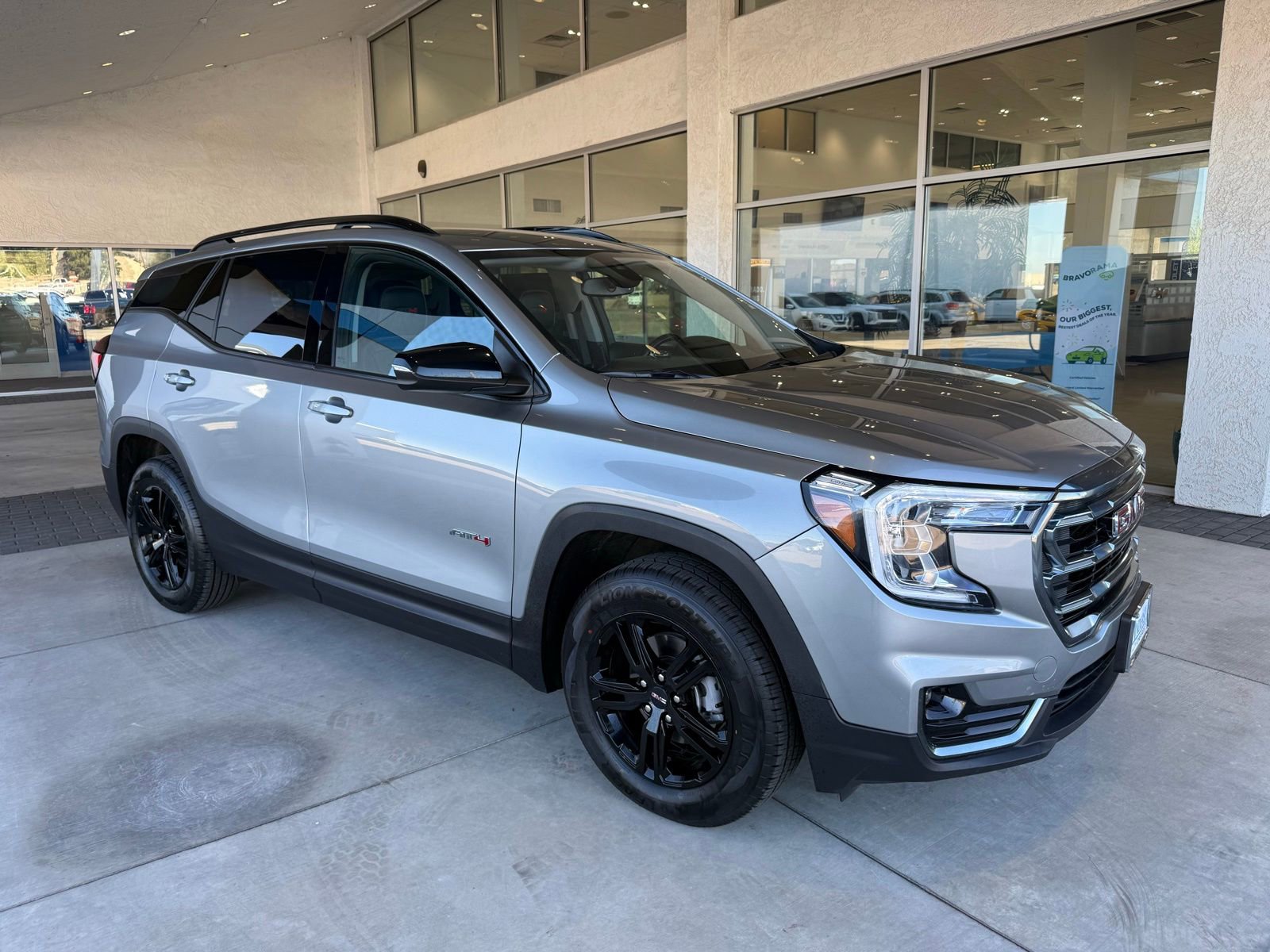 Used 2024 GMC Terrain AT4 image 3