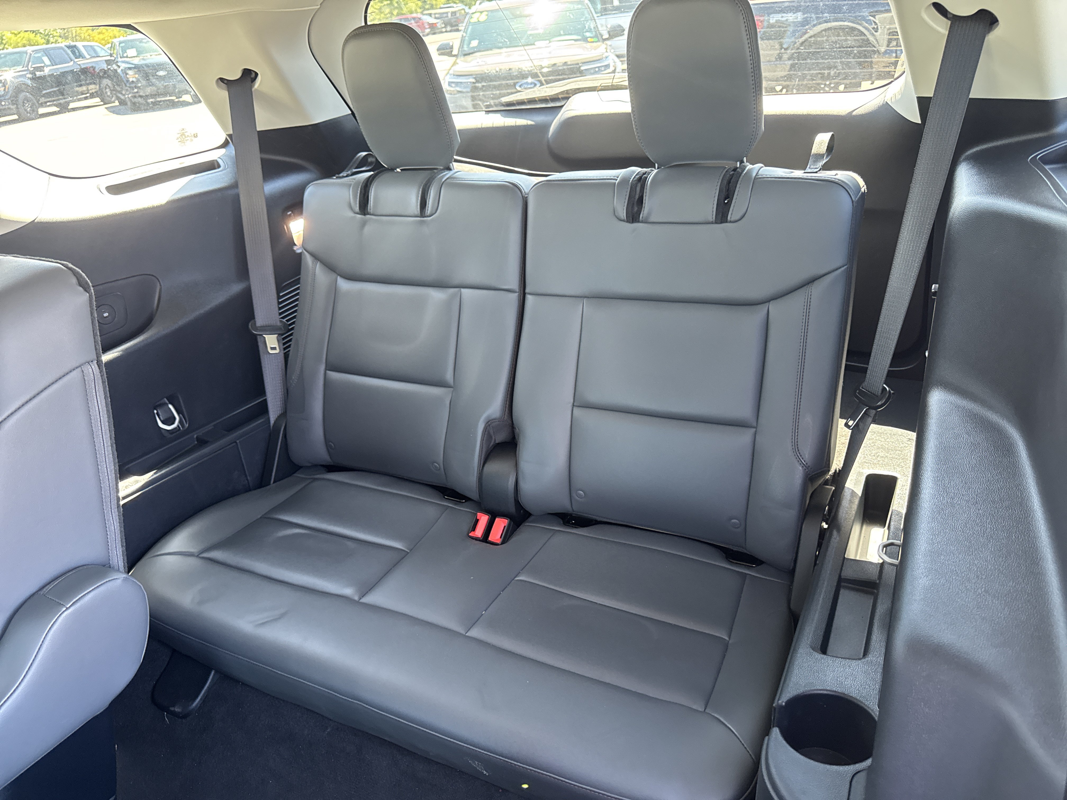 Used 2026 Ford Explorer Active w/ Active Comfort Package AWD/4WD image 14