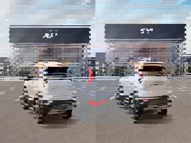 New 2025 Kia Niro Wind w/ Wind Preserve Package image 4