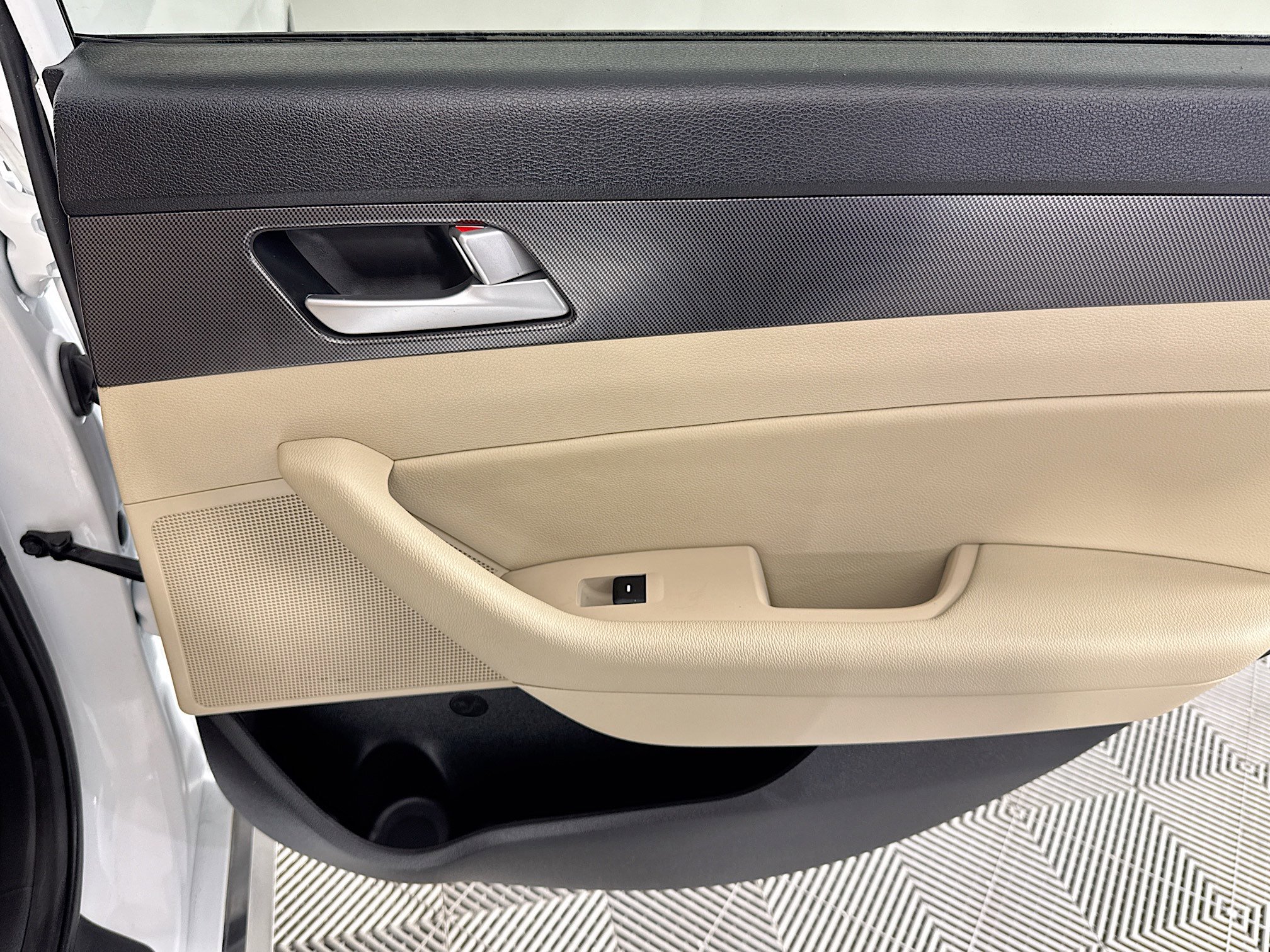 Used 2016 Hyundai Sonata Sport image 26