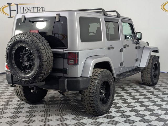 Used 2018 Jeep Wrangler Unlimited Sahara image 7