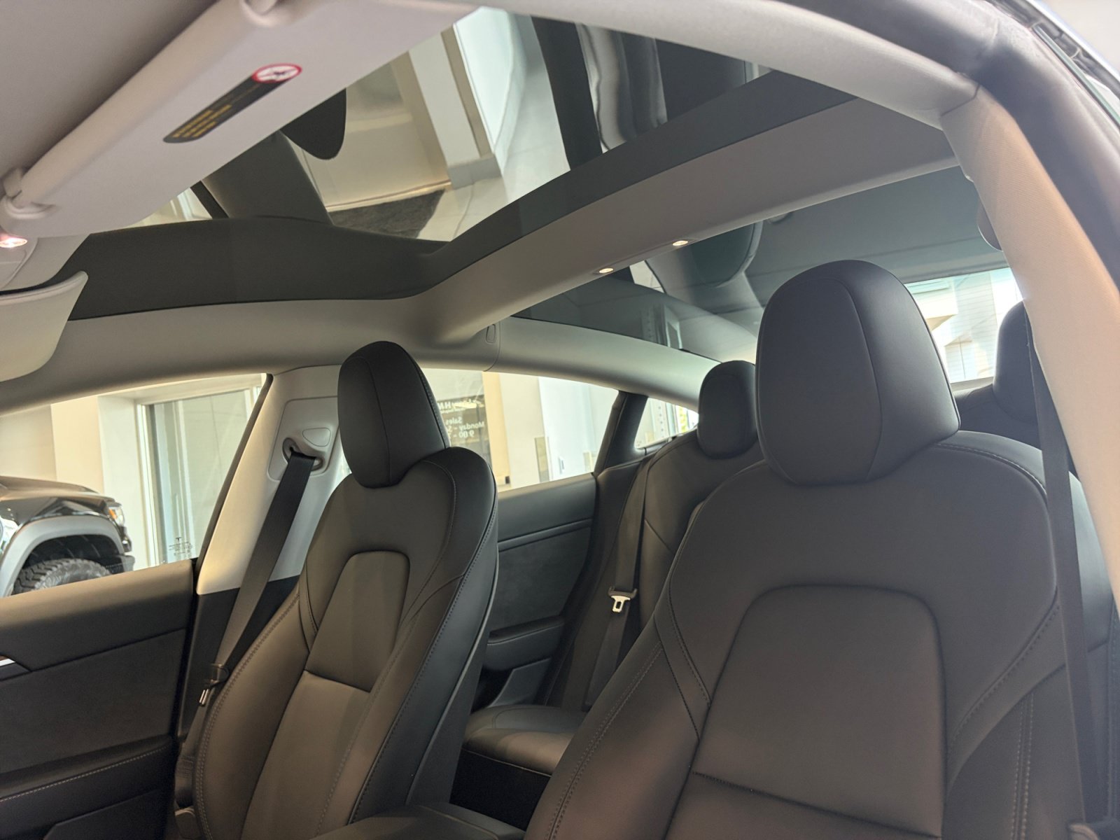 Used 2023 Tesla Model 3 Standard Range RWD image 32